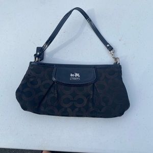 Clutch style great condition